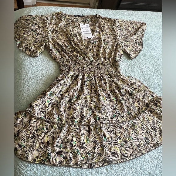 Zara, printed elastic waistband dress. - Picture 2 of 7